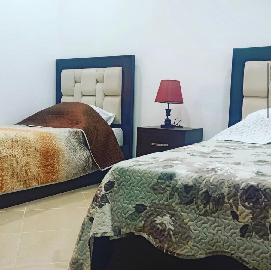 Apartamentos Albatros Асила Екстериор снимка